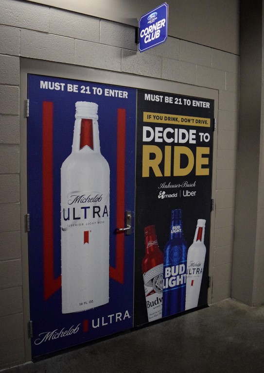 Corner Club Entrance